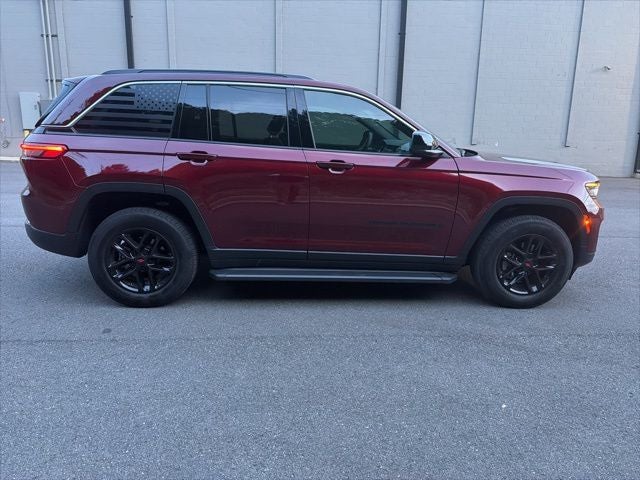 2025 Jeep Grand Cherokee Laredo X