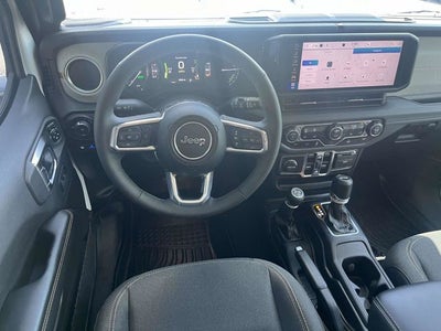2025 Jeep Wrangler Sahara 4xe