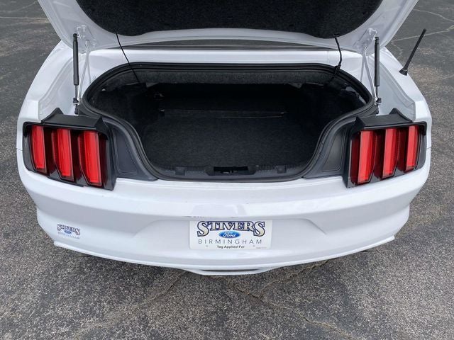 2015 Ford Mustang V6