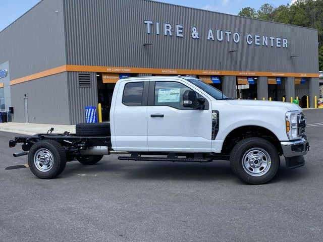 2025 Ford F-350SD XL Commercial