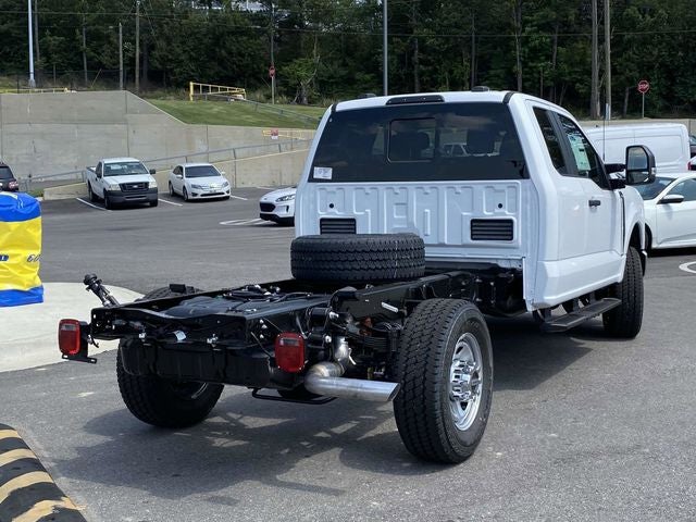 2025 Ford F-350SD XL Commercial