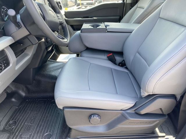 2025 Ford F-600SD XL Commercial