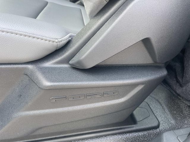 2025 Ford F-600SD XL