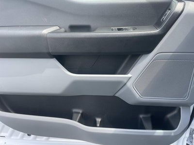 2025 Ford F-600SD XL