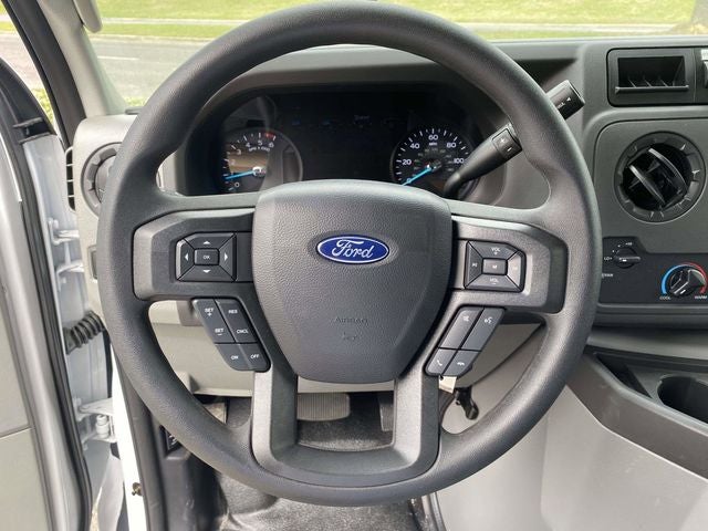 2026 Ford E-350SD Base Cutaway