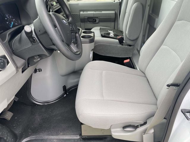 2026 Ford E-350SD Base Cutaway