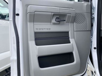 2026 Ford E-350SD Base Cutaway