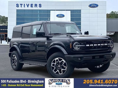 2026 Ford Bronco Outer Banks