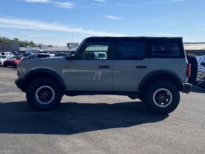 2022 Ford Bronco Badlands