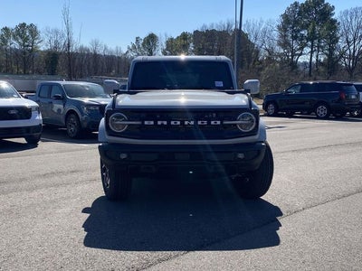 2026 Ford Bronco Outer Banks