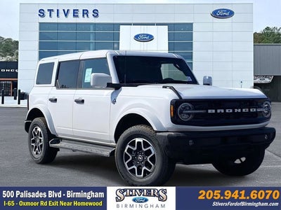 2026 Ford Bronco Outer Banks