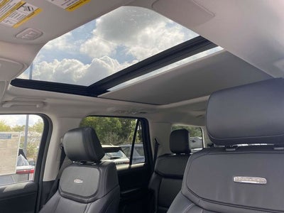 2025 Ford Expedition Platinum