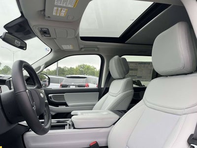 2027 Ford Expedition Platinum