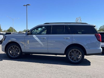 2027 Ford Expedition Platinum