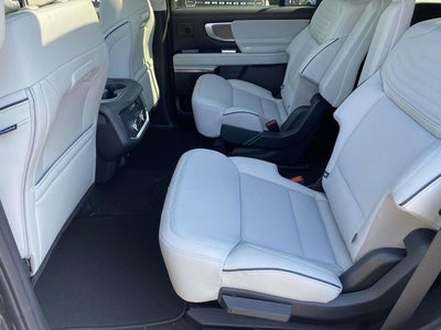 2026 Ford Expedition Platinum