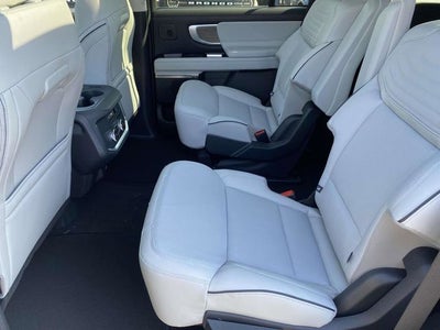 2026 Ford Expedition Platinum