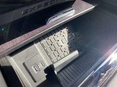 2022 Ford Expedition Platinum