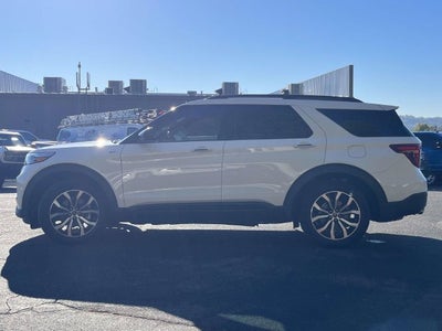 2022 Ford Explorer ST-Line