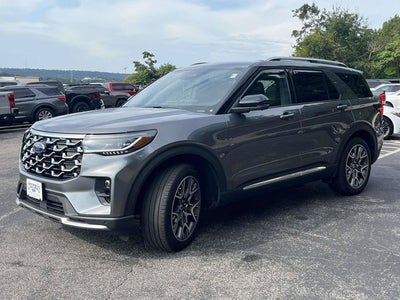 2025 Ford Explorer Platinum
