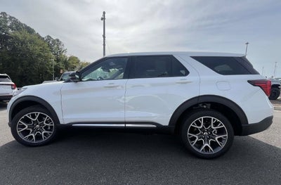 2027 Ford Explorer Platinum
