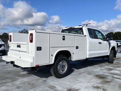 2025 Ford F-250SD XLT Commercial