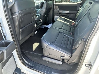 2027 Ford F-250SD Platinum