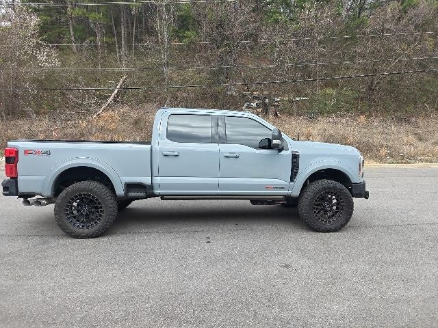 2025 Ford F-250SD Platinum