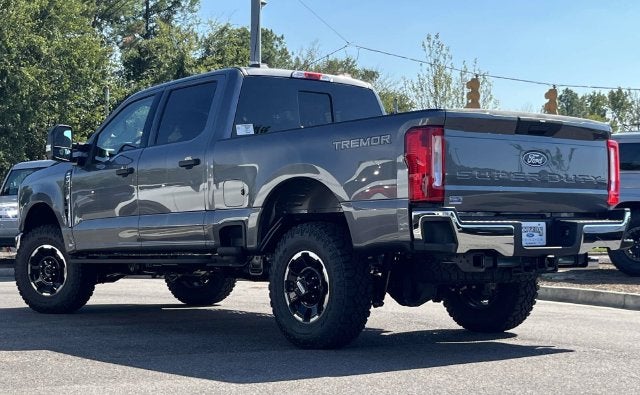 2027 Ford F-250SD XLT