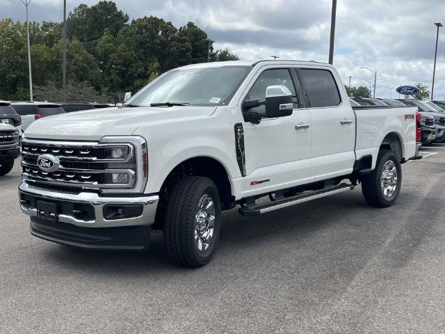 2027 Ford F-350SD Lariat