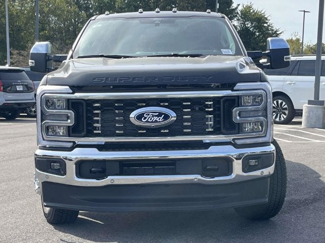 2027 Ford F-350SD Lariat DRW