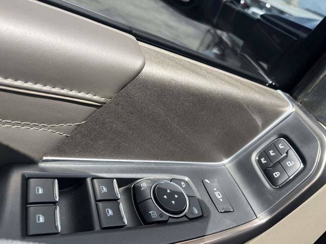 2025 Ford F-450SD Platinum DRW