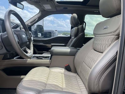 2025 Ford F-450SD Platinum DRW