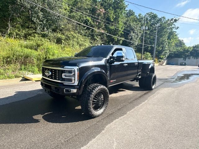 2025 Ford F-450SD Platinum DRW