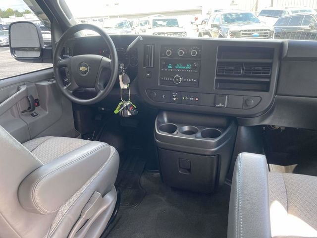 2016 Chevrolet Express 2500 LT Passenger