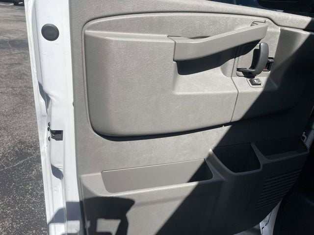 2016 Chevrolet Express 2500 LT Passenger