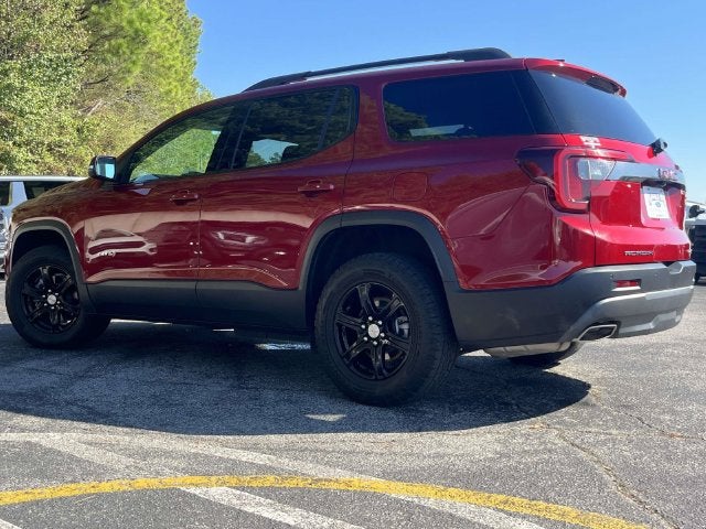 2023 GMC Acadia AT4