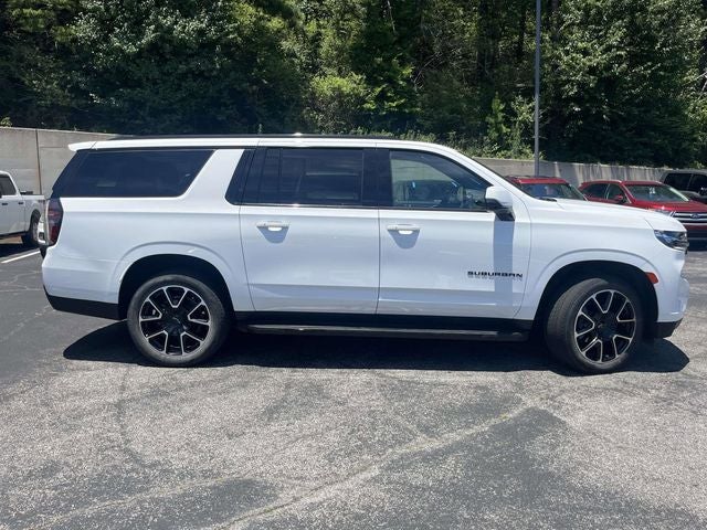 2023 Chevrolet Suburban RST