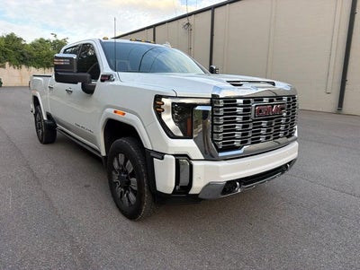2025 GMC Sierra 2500HD Denali