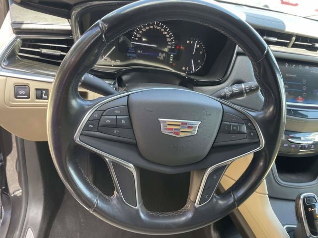 2018 Cadillac XT5 Base