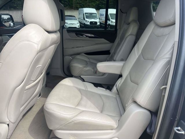 2017 Cadillac Escalade ESV Luxury