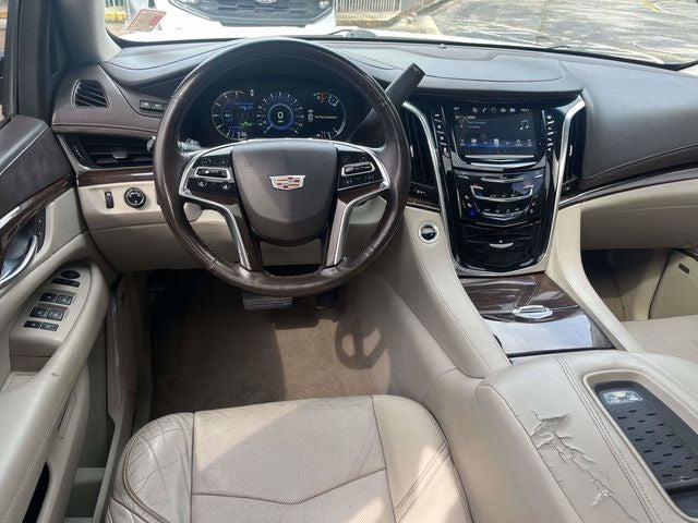 2017 Cadillac Escalade ESV Luxury