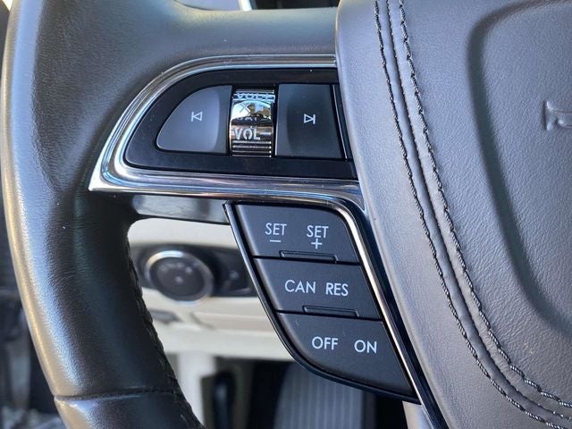 2018 Lincoln Continental Select