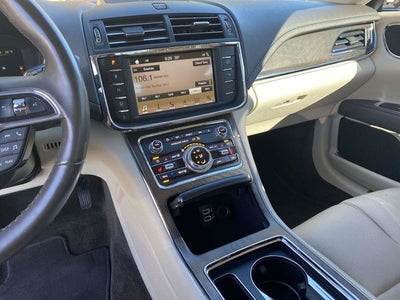 2018 Lincoln Continental Select