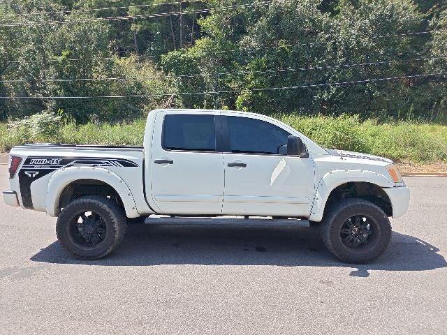 2013 Nissan Titan S