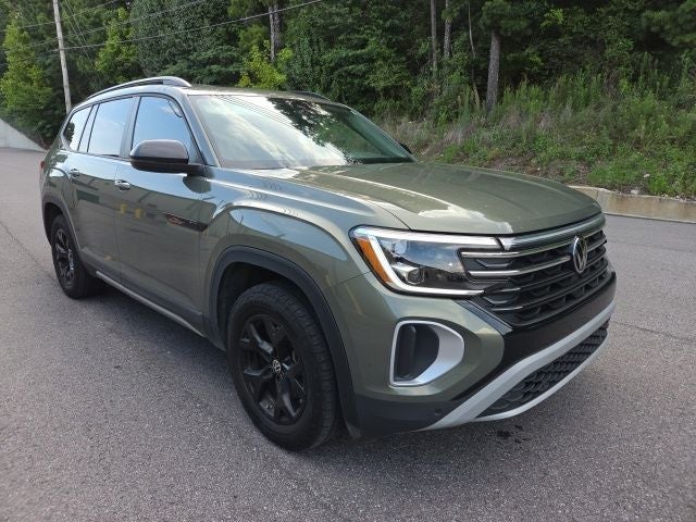 2024 Volkswagen Atlas 2.0T Peak Edition SE w/Technology