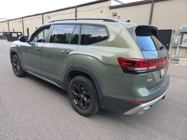 2024 Volkswagen Atlas 2.0T Peak Edition SE w/Technology