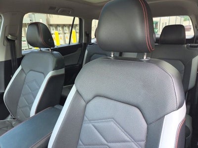 2024 Volkswagen Atlas 2.0T Peak Edition SE w/Technology