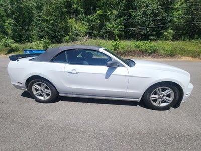 2014 Ford Mustang V6