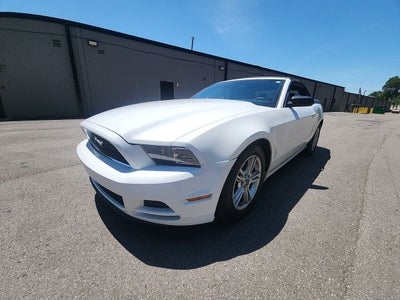 2014 Ford Mustang V6