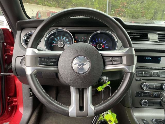 2013 Ford Mustang V6